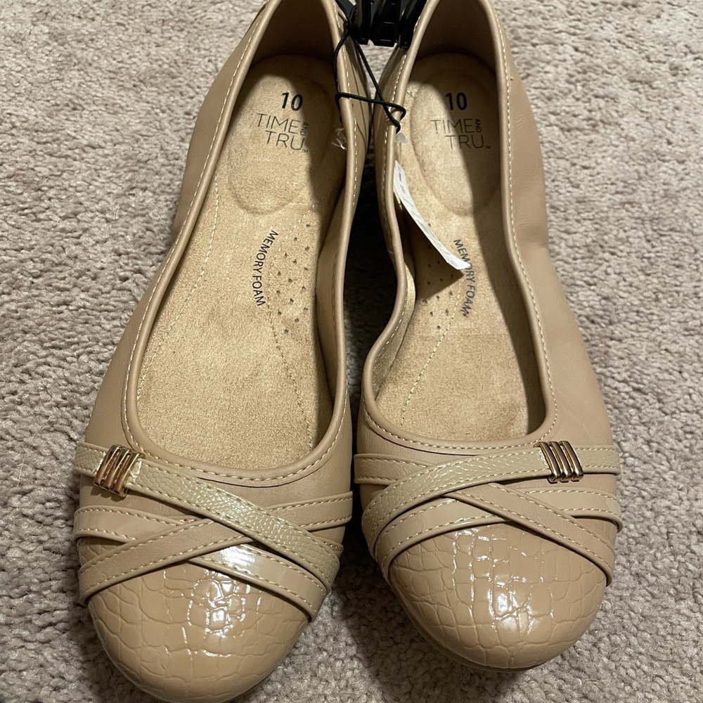 Time & True Dressy flats size 10